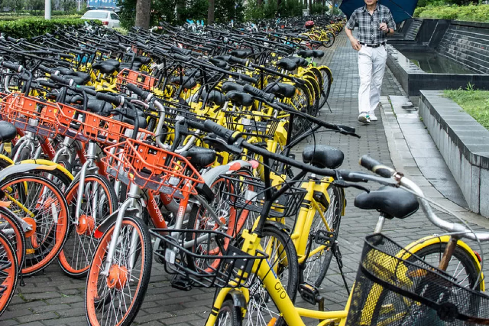 Dockless Bikeshare